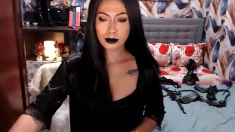 Goddess Dominant Margaux online show from 04-11-26, 10:36