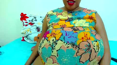 sexyebonylove89 online show from 02-06-25, 12:00