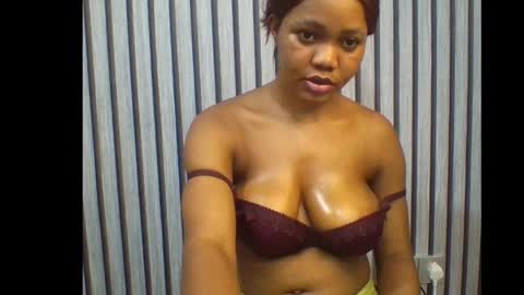 sexyeye368293 online show from 10-08-25, 12:41
