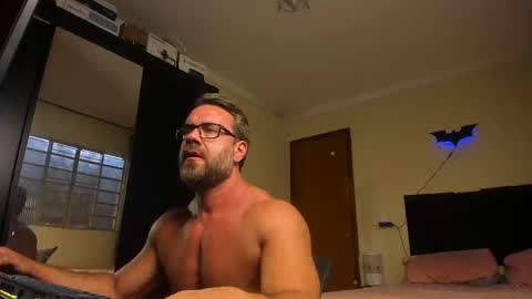 Snapshot of sexyflightz chatting on 01-16-26, 07:40 chris online show from 01-16-26, 07:40