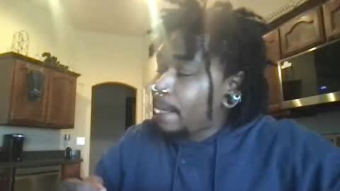 Snapshot of sexyftmfucktoy chatting on 12-31-24, 06:46 SexyFTMFucktoy online show from 12-31-24, 06:46