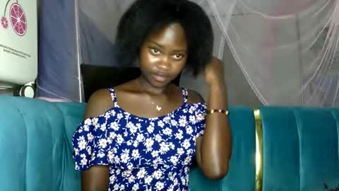 Snapshot of sexyhope212773 chatting on 12-03-25, 09:24 hope online show from 12-03-25, 09:24