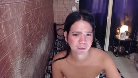 Snapshot of sexyhornymyles4uxxx chatting on 06-12-26, 02:32 Sexymylessss online show from 06-12-26, 02:32
