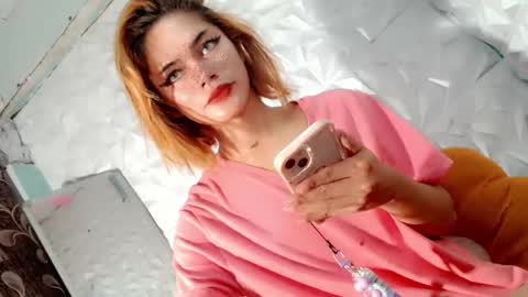 sexyhotbabe18 online show from 10-19-25, 08:48
