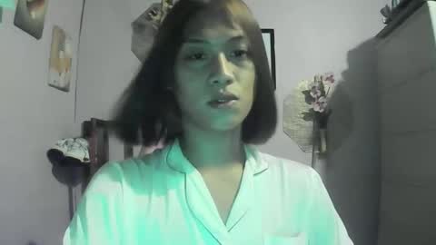 Snapshot of sexyhotrachelle chatting on 12-12-24, 10:02 Rachelle online show from 12-12-24, 10:02