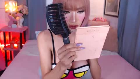 ASHLEY online show from 01-23-25, 05:24