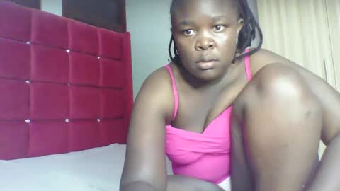 Snapshot of sexyidah chatting on 10-31-25, 02:51 sexyidah online show from 10-31-25, 02:51