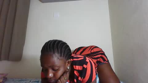 JOAN online show from 11-06-25, 09:26