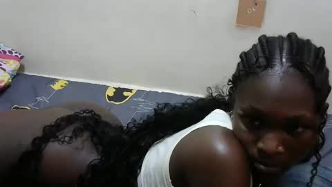 Snapshot of sexykiteey chatting on 03-10-25, 01:43 sexykiteey online show from 03-10-25, 01:43