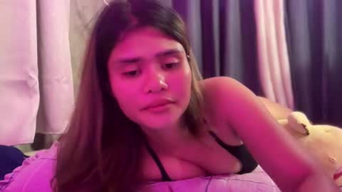 Snapshot of sexylady_pinayx chatting on 03-12-26, 12:50 Call me Bea online show from 03-12-26, 12:50