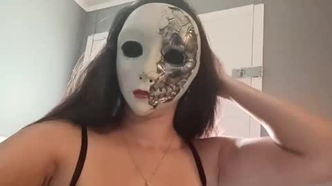 Snapshot of sexylatina1985 chatting on 09-19-25, 03:02 SexyLatina1985 online show from 09-19-25, 03:02