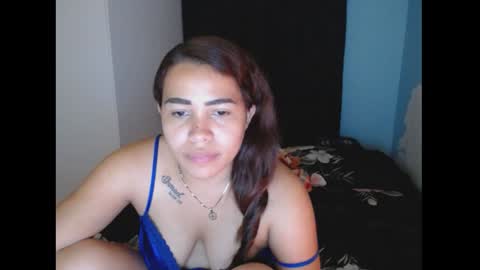 Snapshot of sexyloba_ chatting on 12-19-24, 12:02 sexyloba independent model online show from 12-19-24, 12:02
