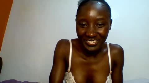 sexylucia5 online show from 04-29-26, 11:25