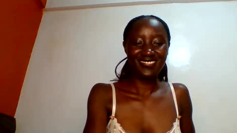 sexylucia5 online show from 05-28-26, 10:40