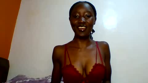sexylucia5 online show from 06-01-26, 01:24