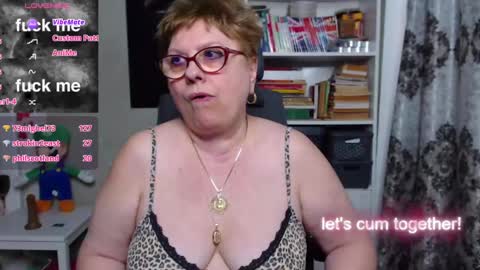Snapshot of sexylynette4u chatting on 03-02-25, 02:32 sexylynette4u online show from 03-02-25, 02:32