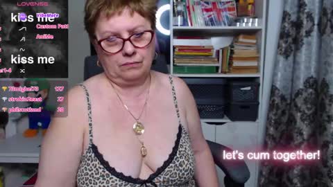 Snapshot of sexylynette4u chatting on 03-02-25, 05:36 sexylynette4u online show from 03-02-25, 05:36