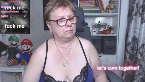 Snapshot of sexylynette4u chatting on 11-04-25, 09:41 sexylynette4u online show from 11-04-25, 09:41