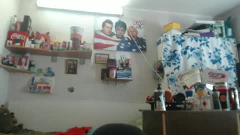Snapshot of sexymacho7793 chatting on 06-10-26, 12:37 BISEXPRINCE777 online show from 06-10-26, 12:37