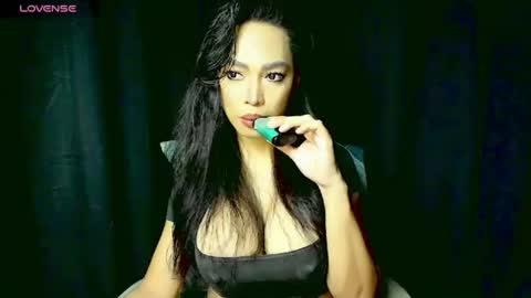 Snapshot of sexymariafoxx chatting on 07-11-26, 07:27 MariaFoxx online show from 07-11-26, 07:27