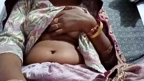 Snapshot of sexymaya8642 chatting on 11-07-25, 12:32 sexymaya8642 online show from 11-07-25, 12:32