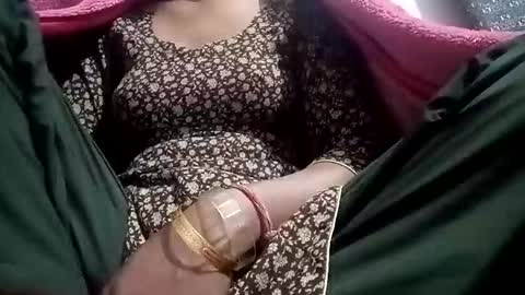 Snapshot of sexymaya8642 chatting on 12-04-25, 01:15 sexymaya8642 online show from 12-04-25, 01:15