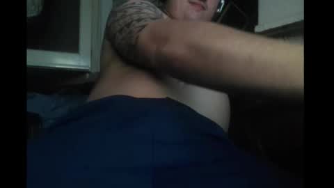 Snapshot of sexymr94 chatting on 11-29-25, 02:47 In the night in South America online show from 11-29-25, 02:47