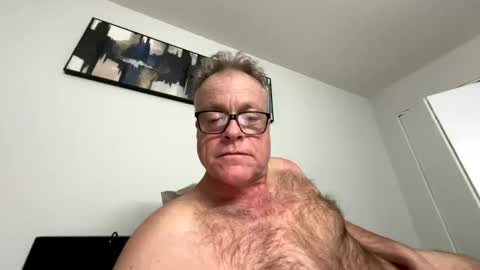 Snapshot of sexymundeman chatting on 03-03-26, 06:30 Raymond Art Model online show from 03-03-26, 06:30