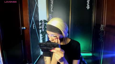 N A F online show from 11-20-25, 07:46