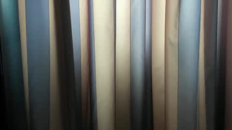 Delia online show from 02-25-25, 02:00