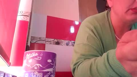 Snapshot of sexynicool chatting on 09-09-25, 05:40 sexynicool online show from 09-09-25, 05:40