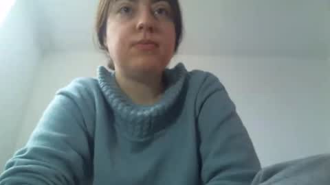 Snapshot of sexynyu18 chatting on 02-16-26, 08:32 Alex online show from 02-16-26, 08:32