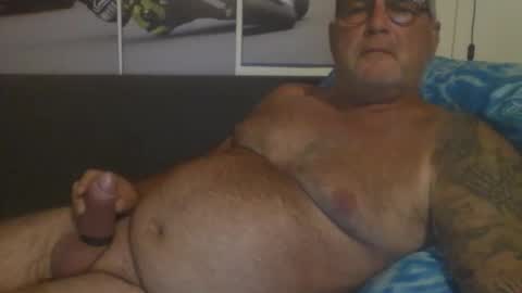 Snapshot of sexypaa chatting on 05-14-26, 09:21 sexypaa online show from 05-14-26, 09:21