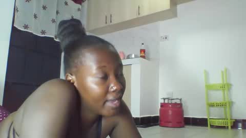 Snapshot of sexypamm chatting on 06-01-26, 06:20 sexypamm online show from 06-01-26, 06:20