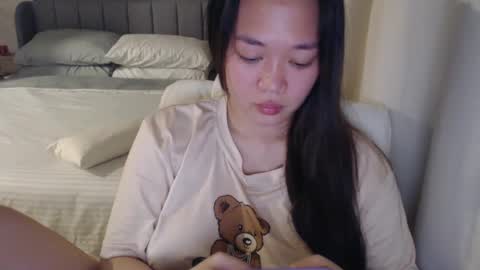 sexypenguin13 online show from 12-10-24, 12:38