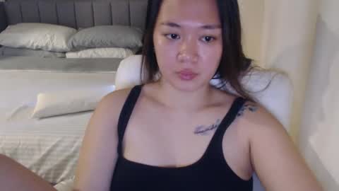 sexypenguin13 online show from 12-12-24, 08:14