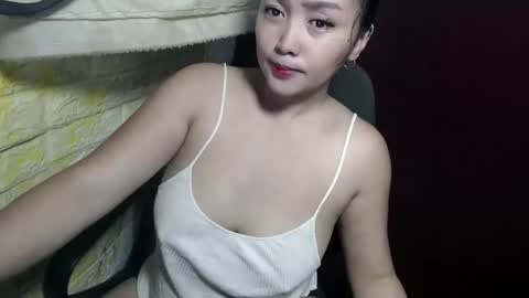 Snapshot of sexypinaymiya chatting on 05-01-26, 07:13 Miyah online show from 05-01-26, 07:13