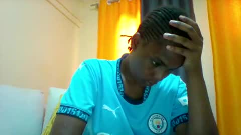 DOVY ACHIENG online show from 01-17-25, 09:17