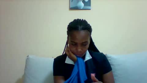 DOVY ACHIENG online show from 02-04-25, 06:49