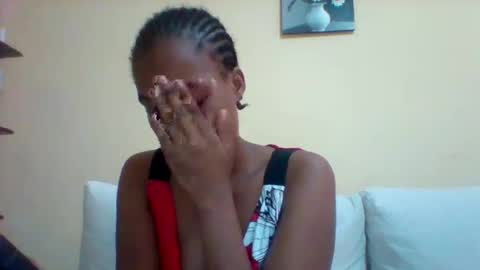 DOVY ACHIENG online show from 02-16-25, 09:15