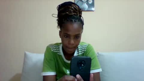 DOVY ACHIENG online show from 02-23-25, 04:35