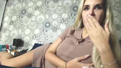 SexyQueenNina online show from 11-01-25, 10:34