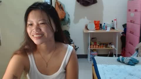 Snapshot of sexyreesebunny chatting on 04-19-26, 02:49 Reese online show from 04-19-26, 02:49