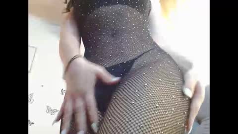 Venus Independent Model online show from 10-23-25, 05:44