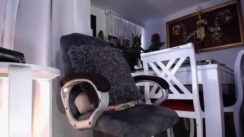    online show from 01-21-25, 12:18