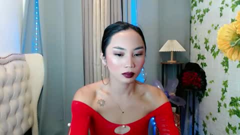 Snapshot of sexyshinixx chatting on 12-21-25, 05:53 sexyshinixx online show from 12-21-25, 05:53