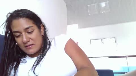 sexyskin8_xxx online show from 02-26-25, 08:44