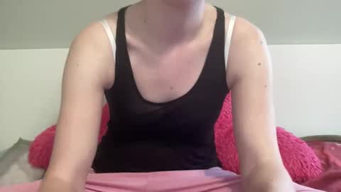 Snapshot of sexyskylar2016 chatting on 06-08-26, 10:10 Sexy Skylar online show from 06-08-26, 10:10