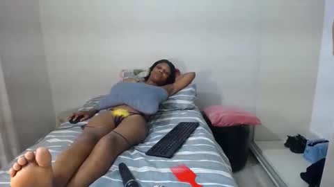 sexyslimmelanin online show from 12-02-25, 06:58