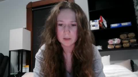 Snapshot of sexystephanie04 chatting on 09-27-25, 03:11 sexystephanie04 online show from 09-27-25, 03:11